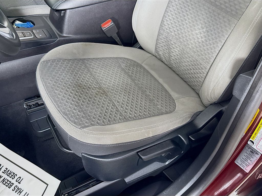 2021 Ford Escape SE photo 18