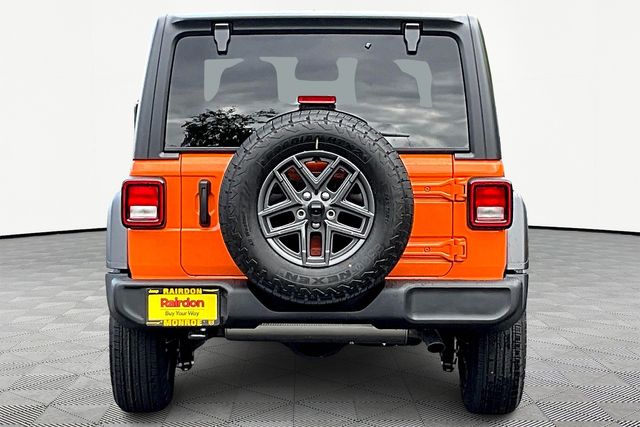 2025 Jeep Wrangler Sport S photo 4