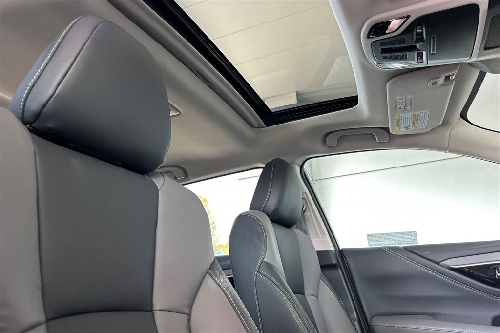 2025 Subaru Outback Onyx Edition photo 18