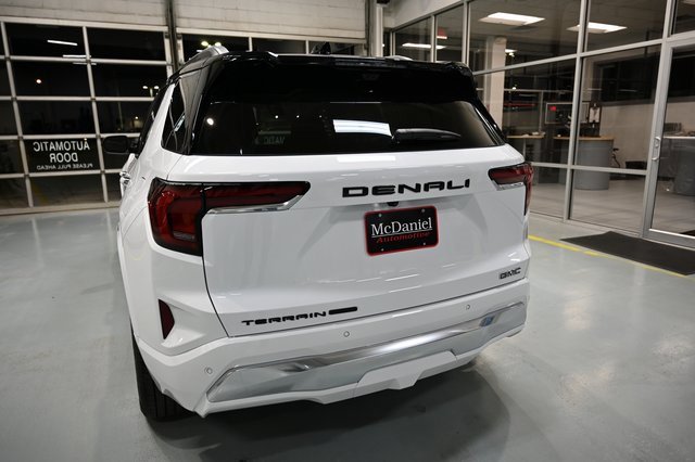 2026 Gmc Terrain Denali photo 3