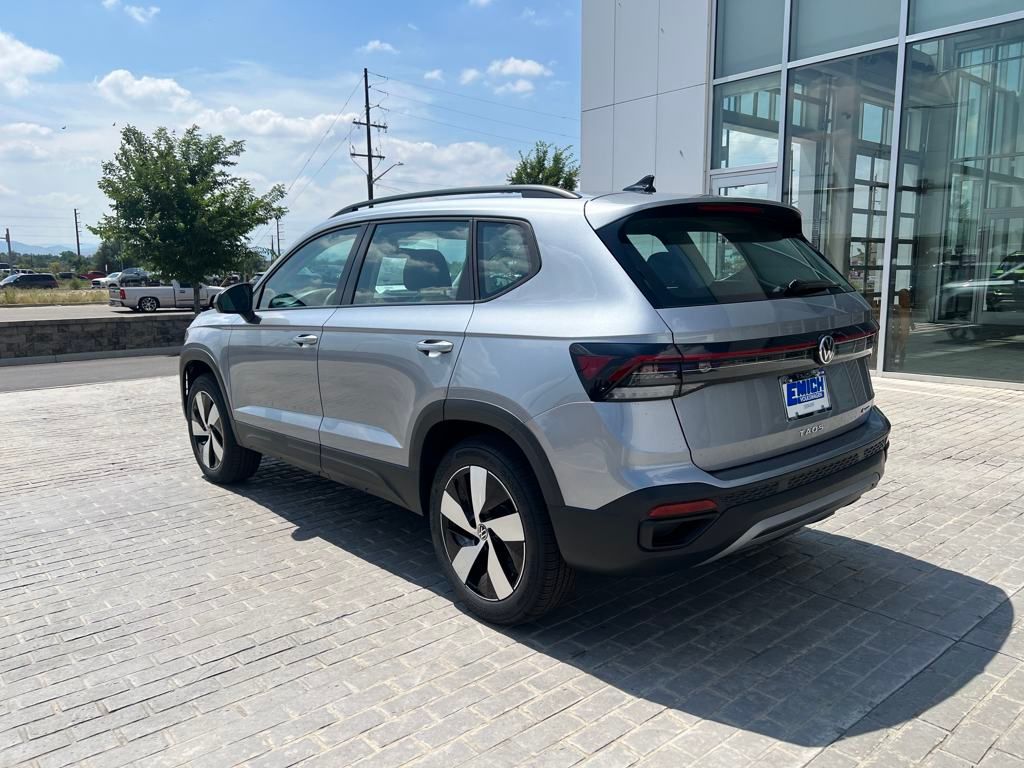 2025 Volkswagen Taos S photo 3