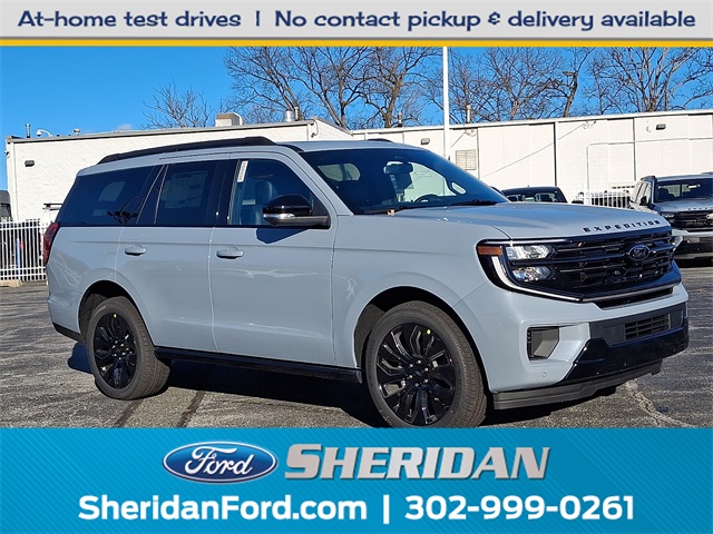 2025 Ford Expedition Platinum's photo