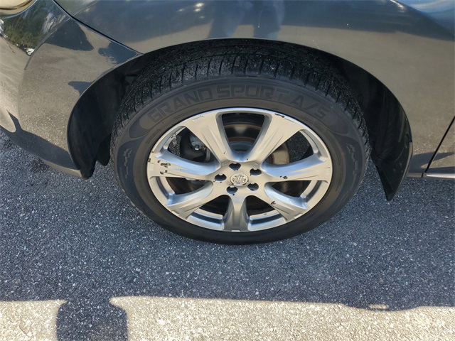 2013 Nissan Murano LE photo 4