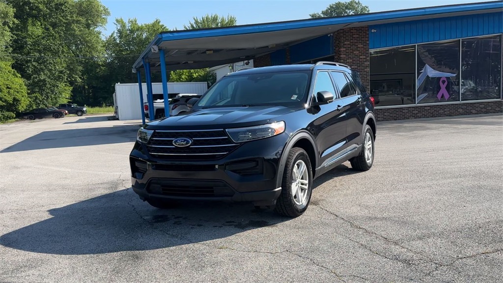 2021 Ford Explorer XLT photo 4