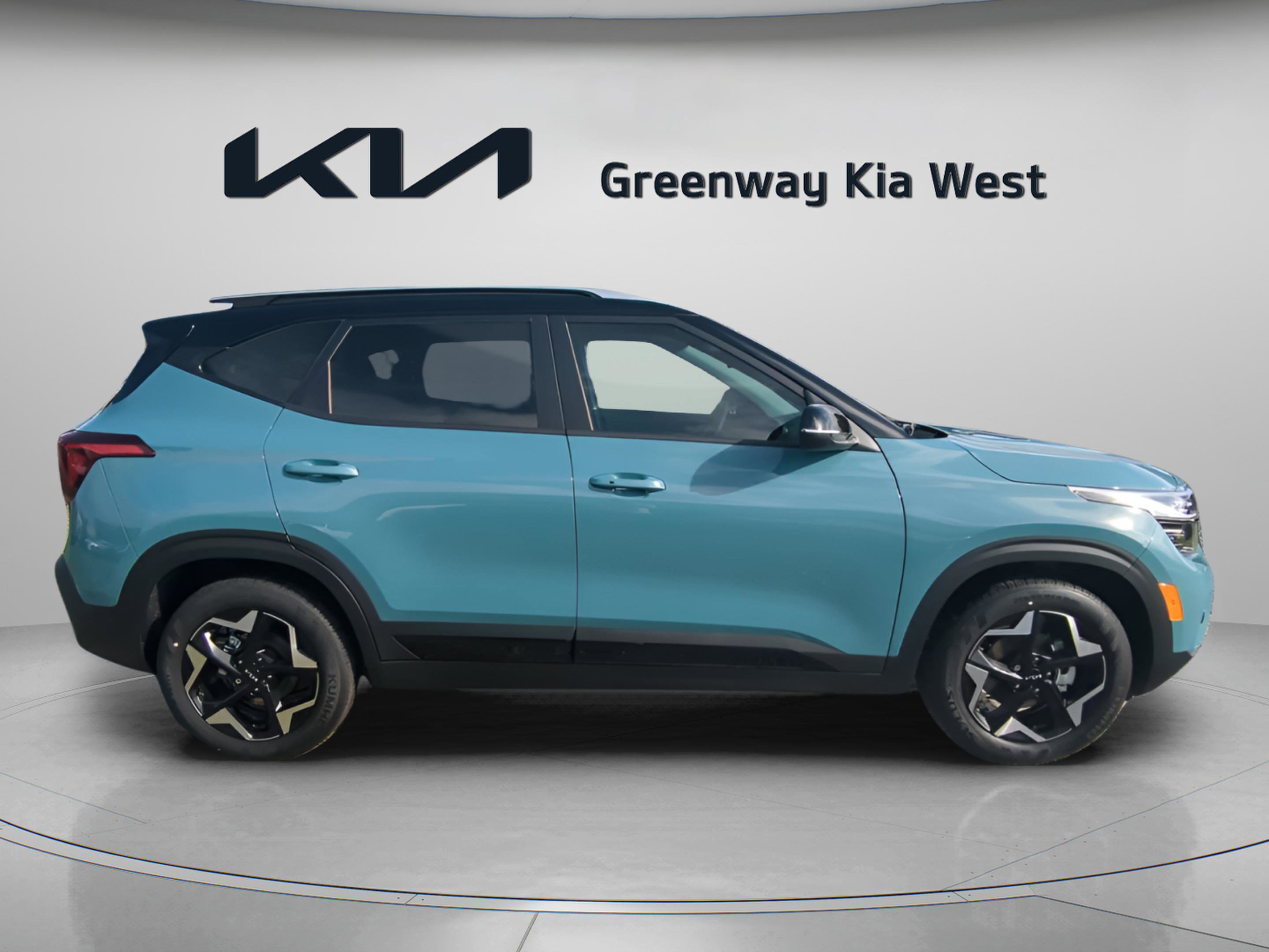 2026 Kia Seltos S photo 8