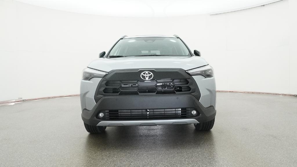 2026 Toyota Corolla Cross XLE photo 2