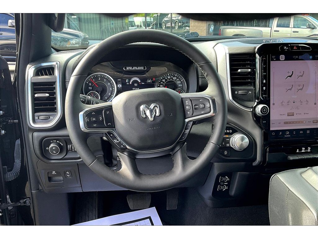 2025 Ram 1500 Laramie photo 5