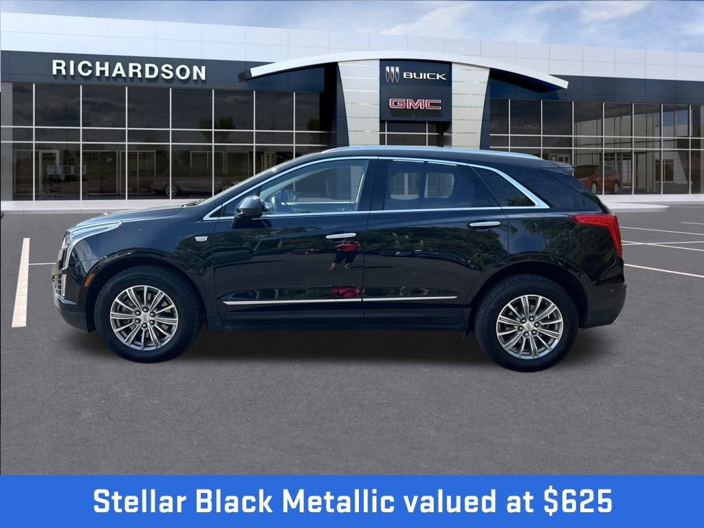 2019 Cadillac XT5 Luxury photo 2