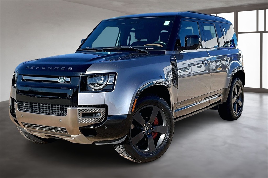 2021 Land Rover Defender X's photo