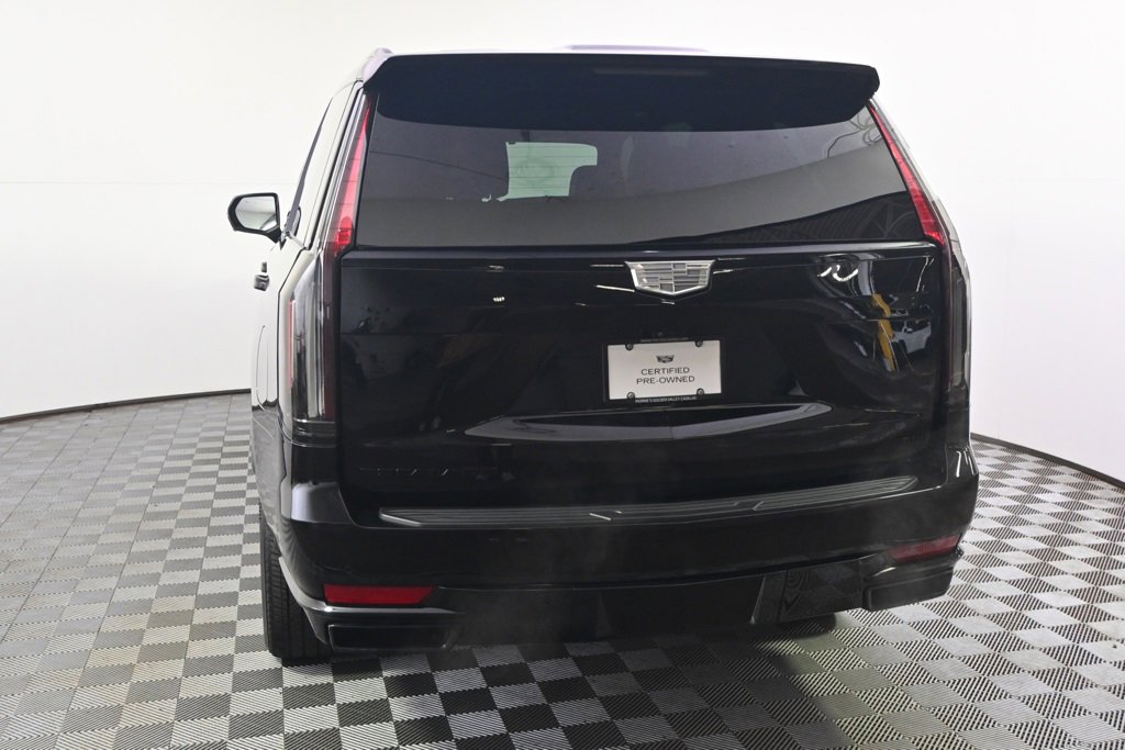 2024 Cadillac Escalade Sport photo 4