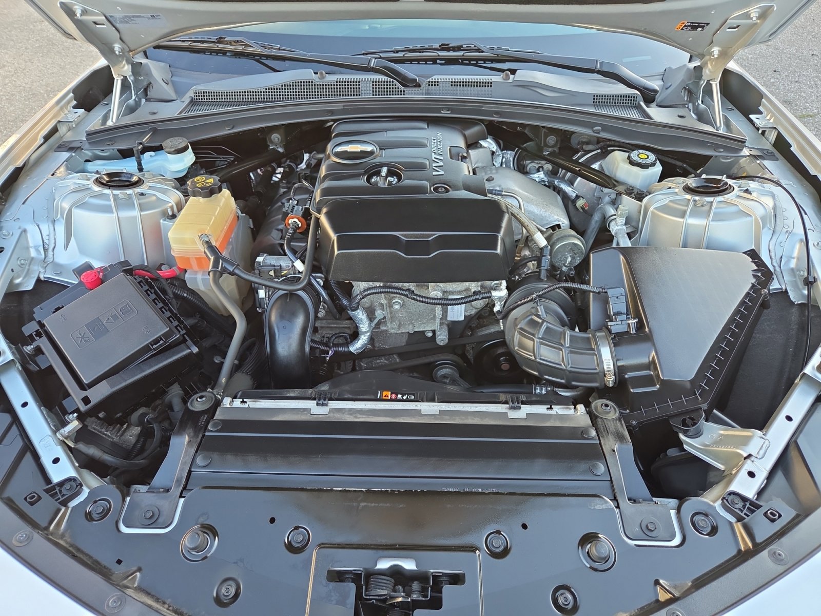 2019 Chevrolet Camaro 1LS photo 18
