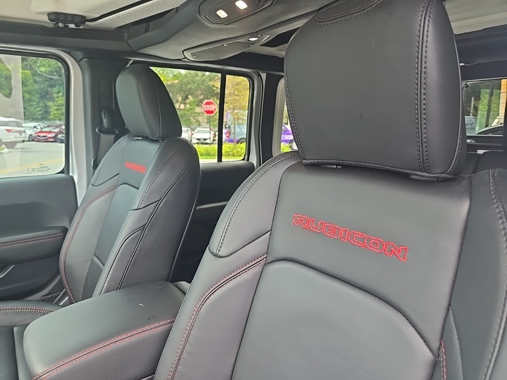 2024 Jeep Wrangler Rubicon X photo 18