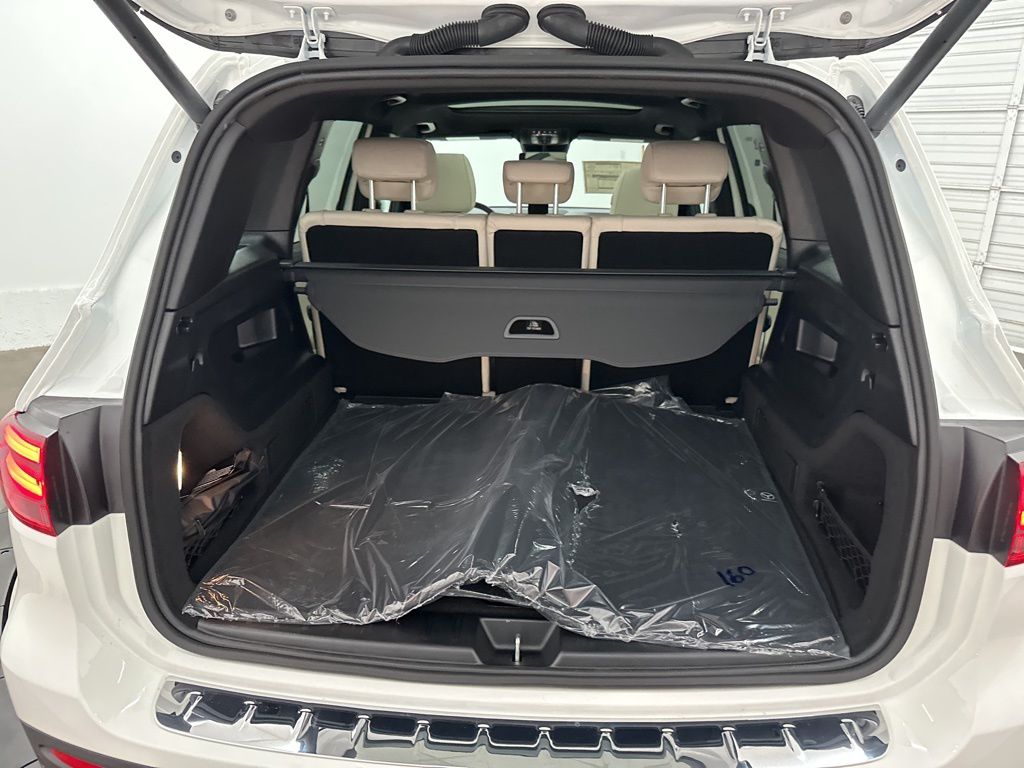 2026 Mercedes Benz GLB 250 4MATIC photo 21