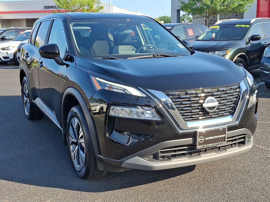 2023 Nissan Rogue SV photo 3
