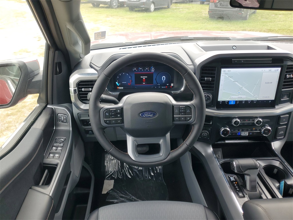 2025 Ford F-150 Lariat photo 20