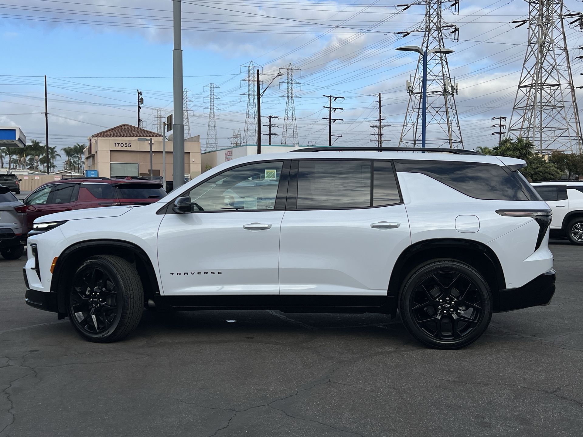 2026 Chevrolet Traverse RS photo 2