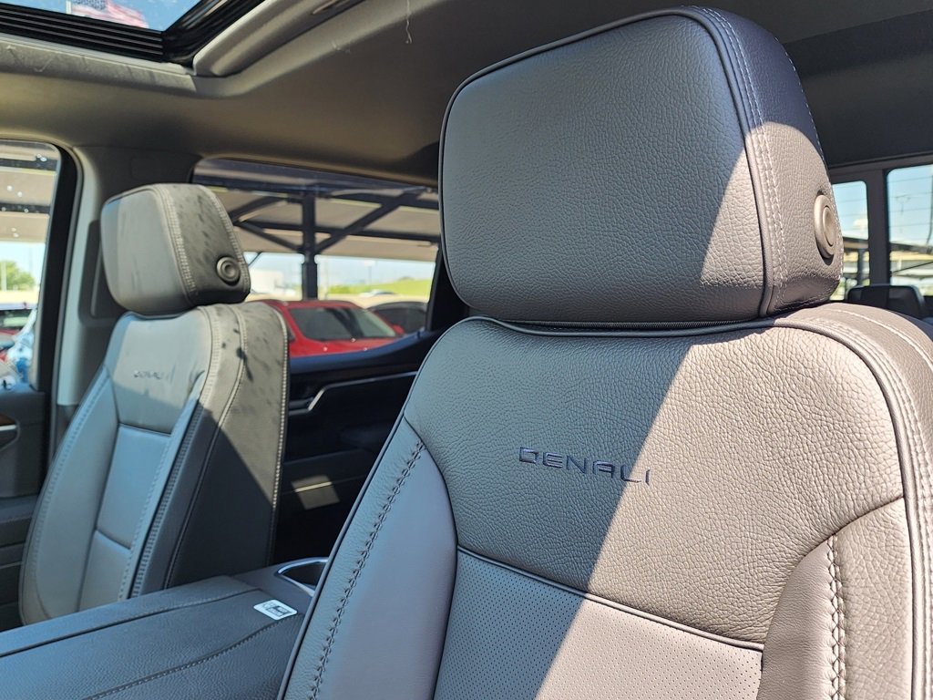 2026 Gmc Sierra 1500 Denali photo 18