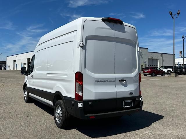 2024 Ford Transit photo 8
