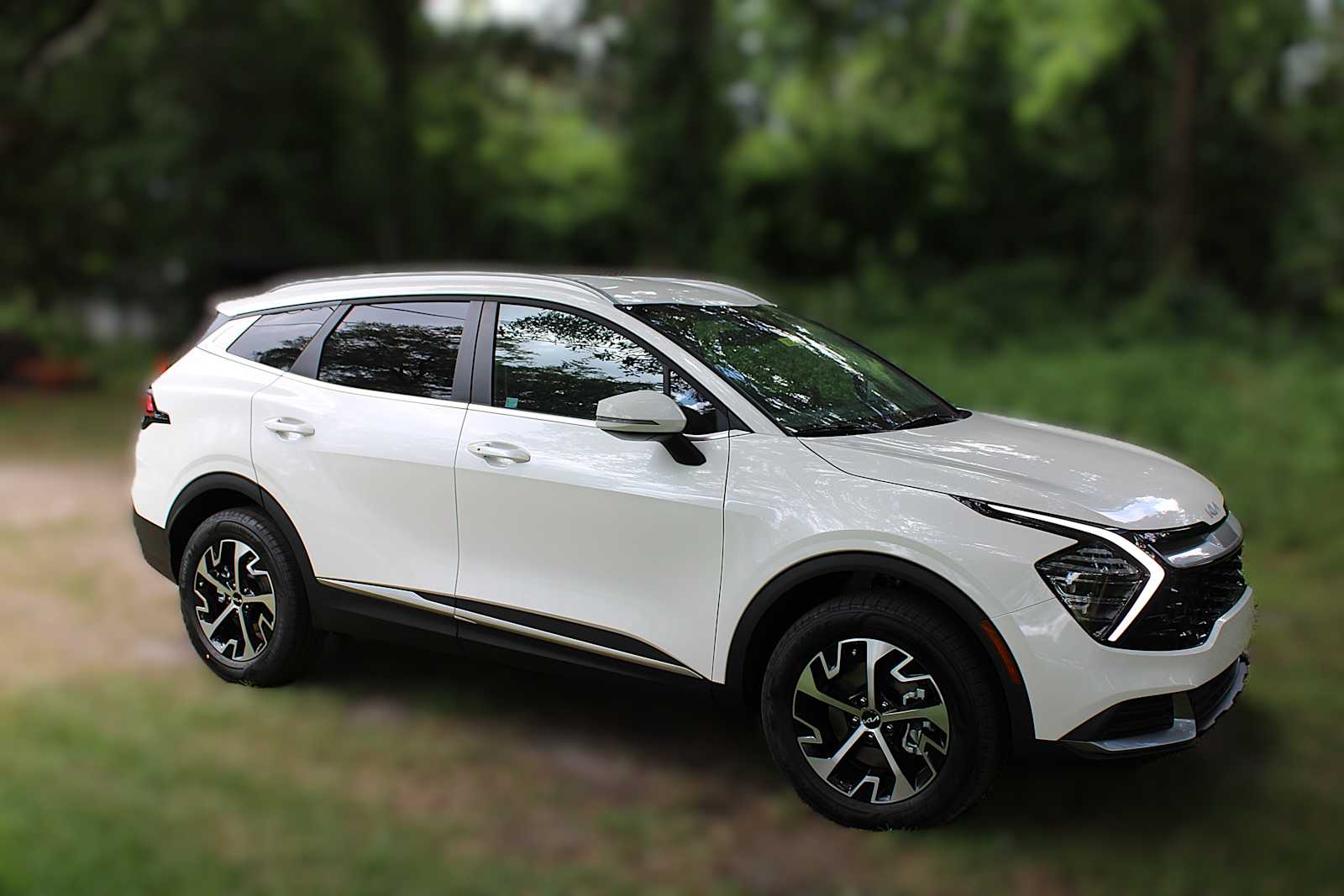 2025 Kia Sportage Hybrid EX photo 3