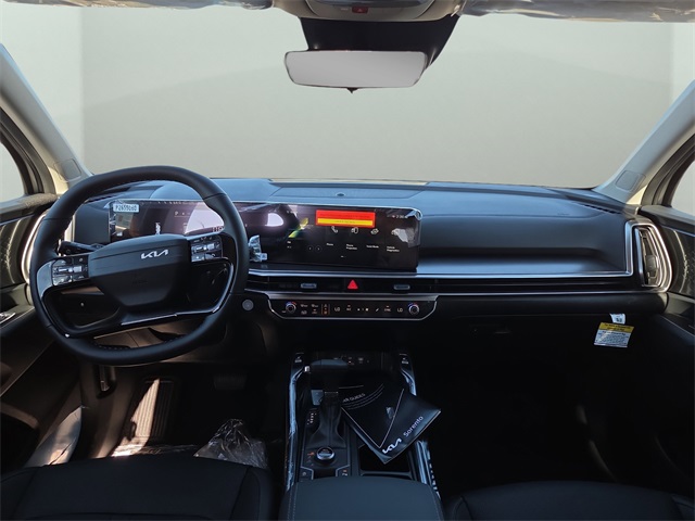 2026 Kia Sorento S photo 2