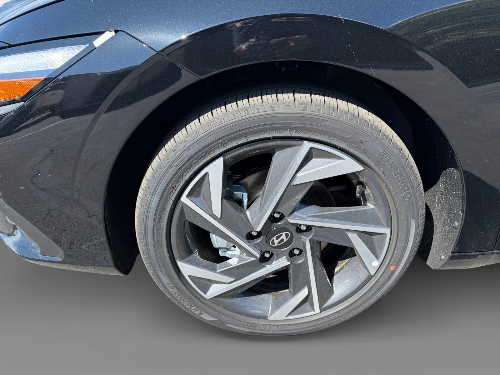2025 Hyundai Elantra Hybrid SEL Sport photo 9