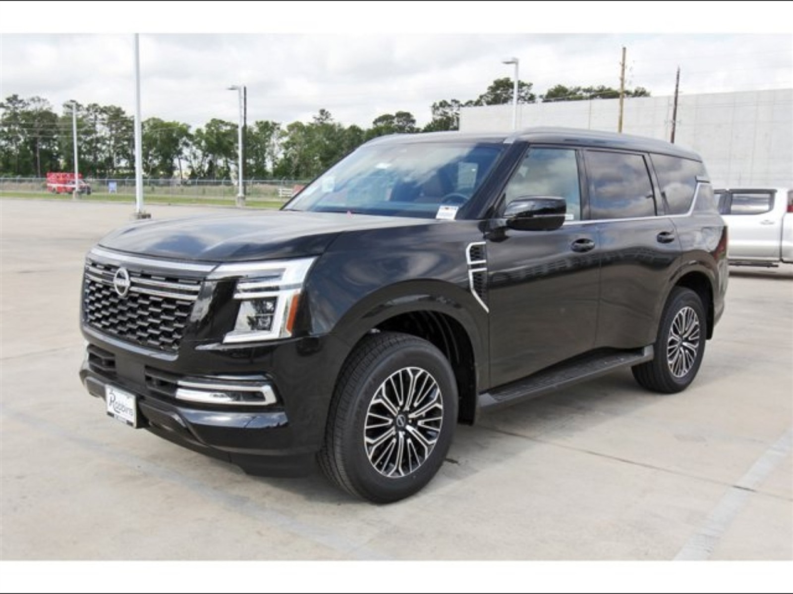 2025 Nissan Armada SL - 1