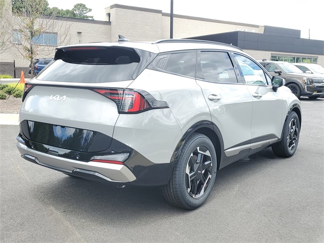 2026 Kia Sportage SX photo 3