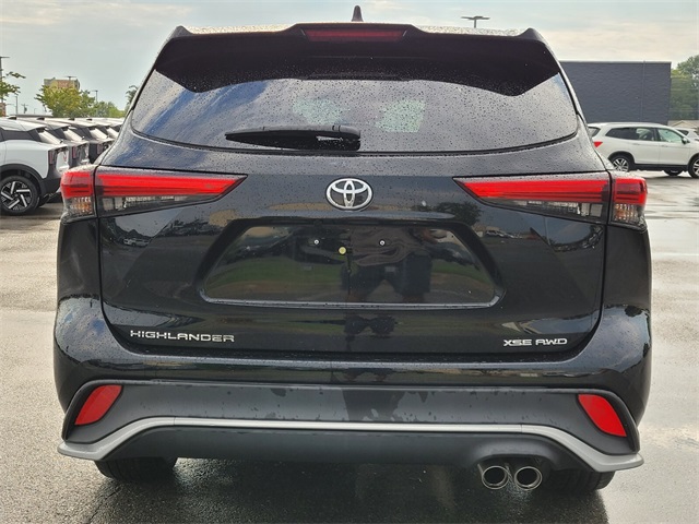 2023 Toyota Highlander XSE photo 4