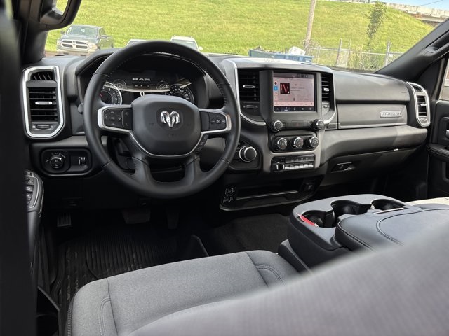 2024 Ram 2500 Big Horn photo 17