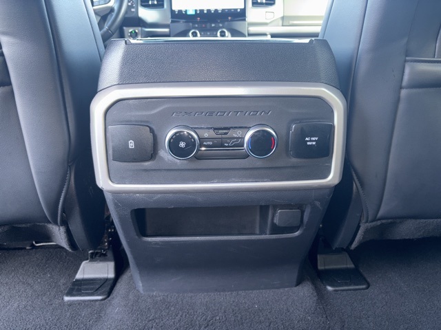 2024 Ford Expedition XLT photo 23