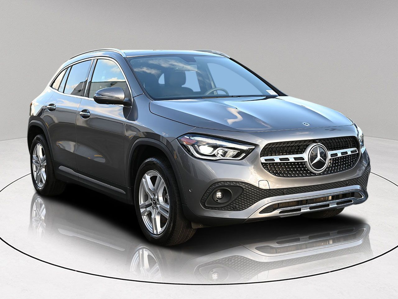 2023 Mercedes-Benz GLA Base's photo