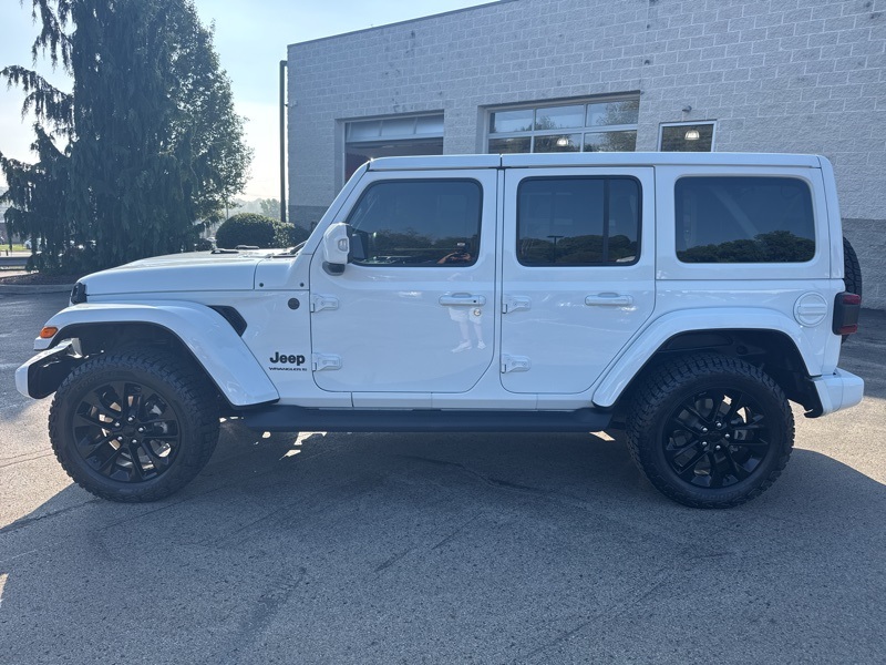 2023 Jeep Wrangler Altitude photo 6