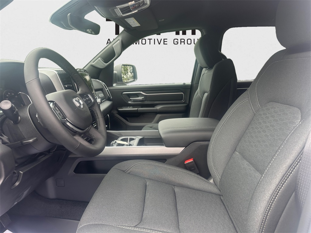 2025 Ram 1500 Big Horn photo 24