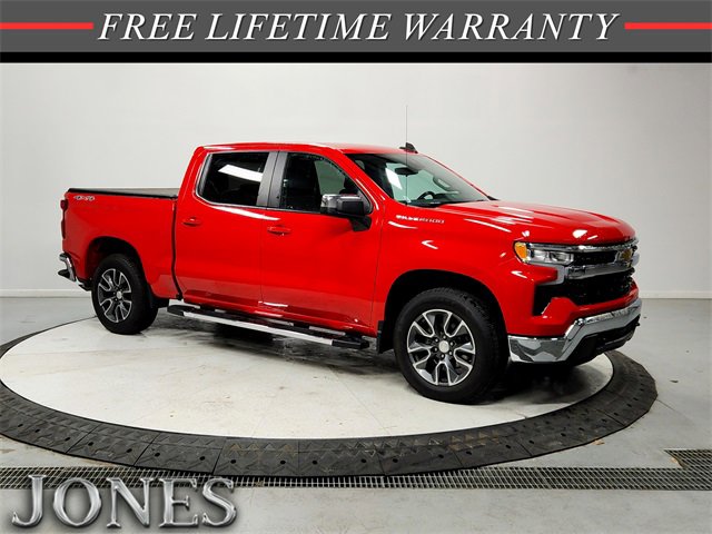 2022 Chevrolet Silverado 1500 LT's photo