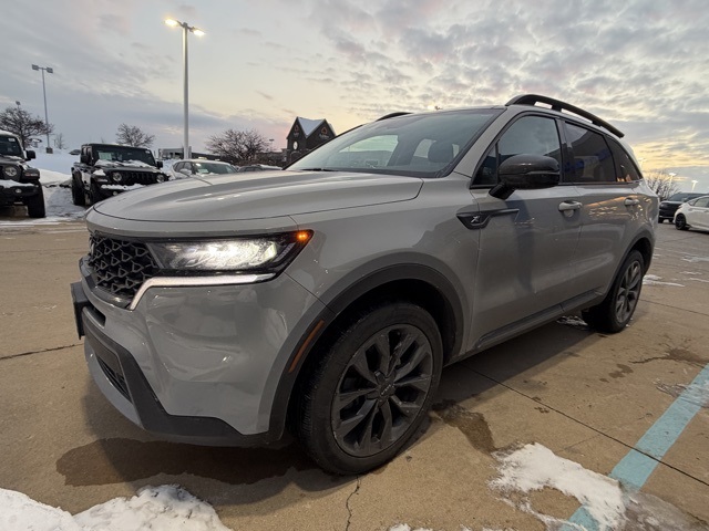 2022 Kia Sorento X-Line EX's photo