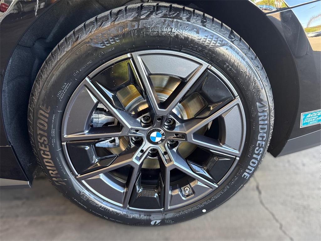 2025 Bmw i4 eDrive40 photo 14