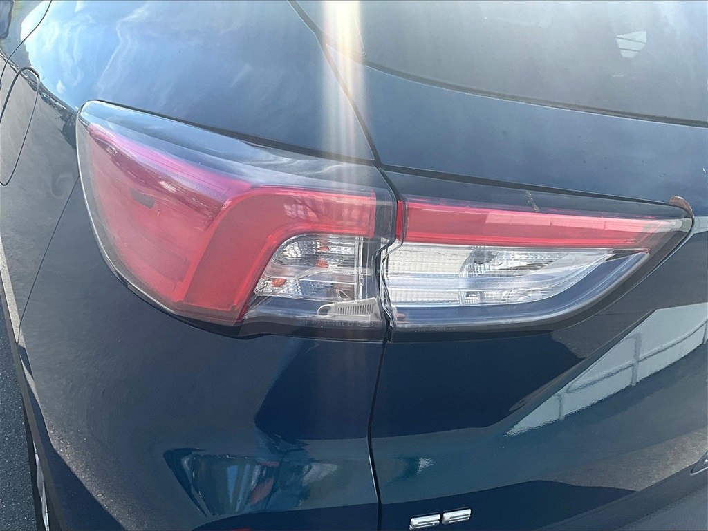 2020 Ford Escape SE photo 29