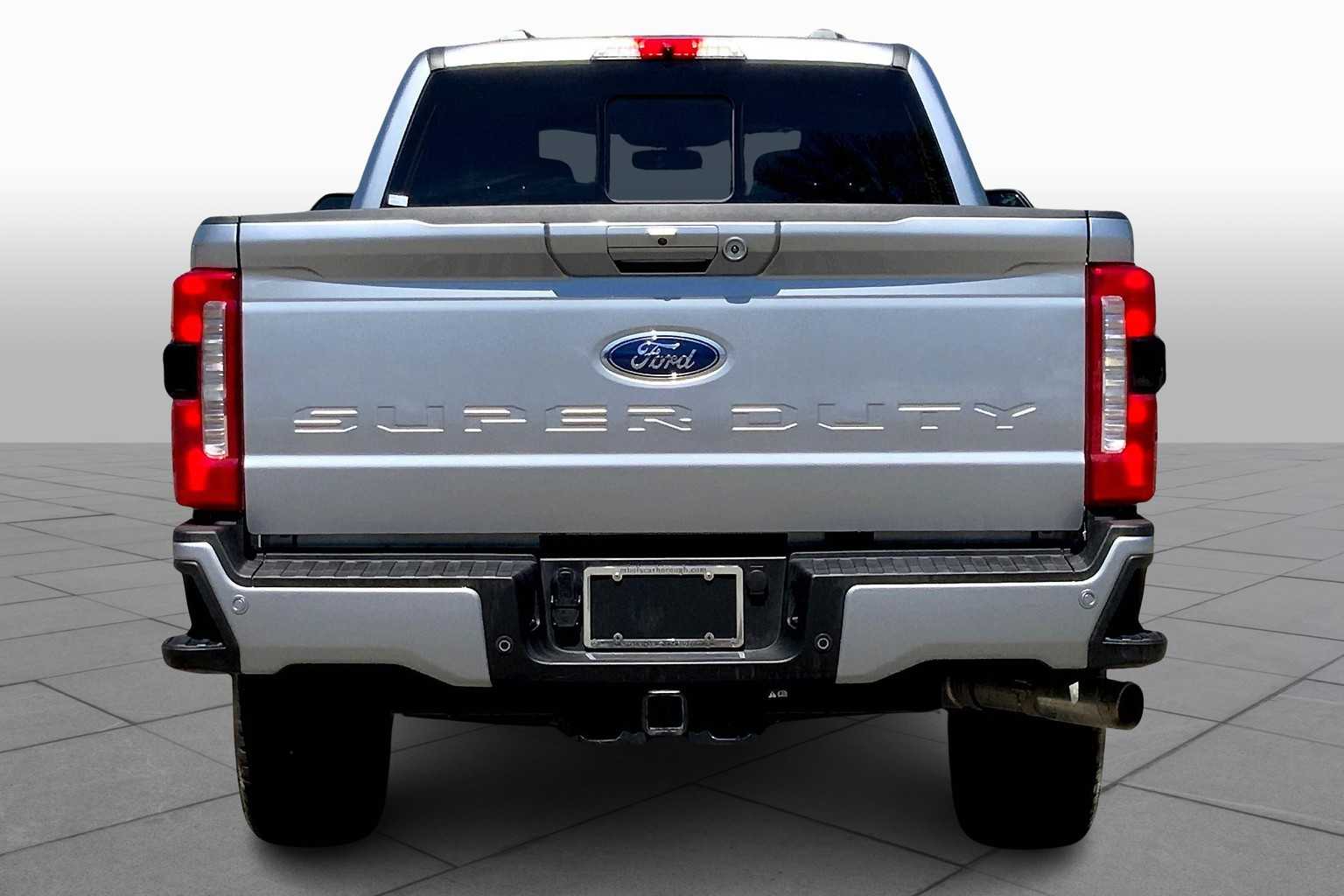 2024 Ford F-250 Lariat photo 4