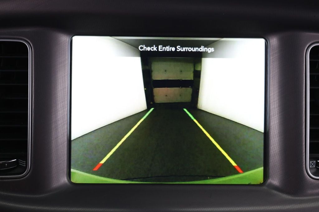 2023 Dodge Charger SXT photo 15