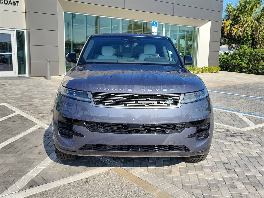 2025 Land Rover Range Rover Sport P360 S photo 7