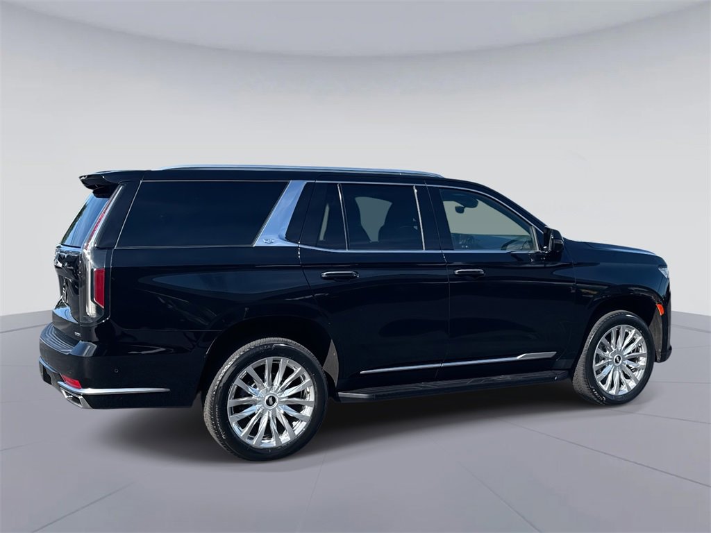 2022 Cadillac Escalade Premium Luxury photo 3