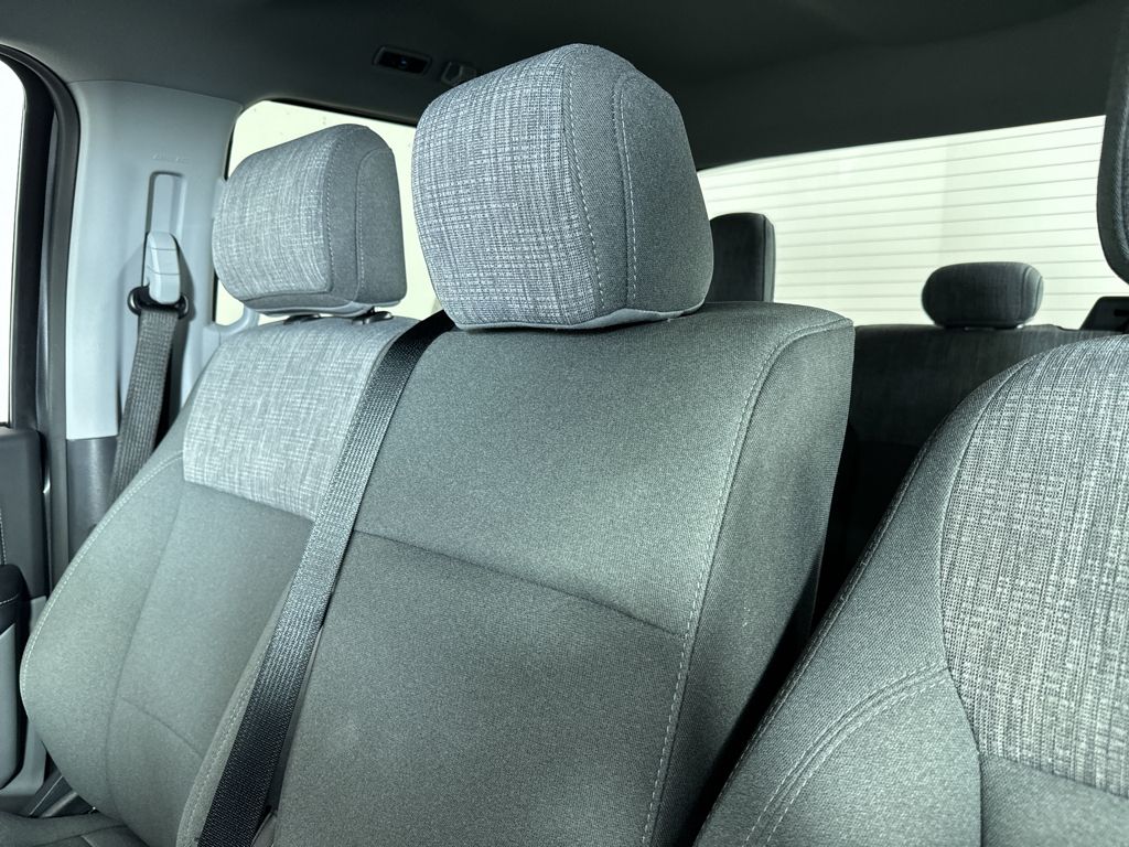 2021 Ford F-150 XLT photo 32
