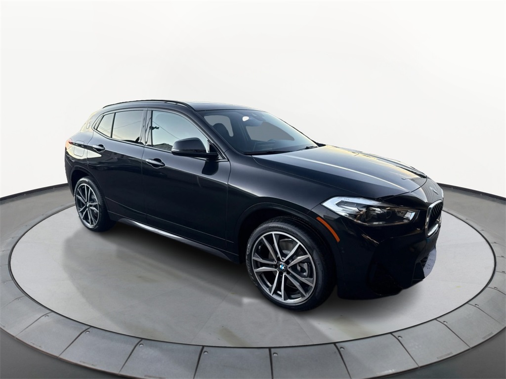 2023 BMW X2 Base's photo