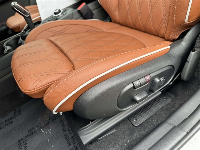 2024 Mini Cooper S ALL4 photo 14