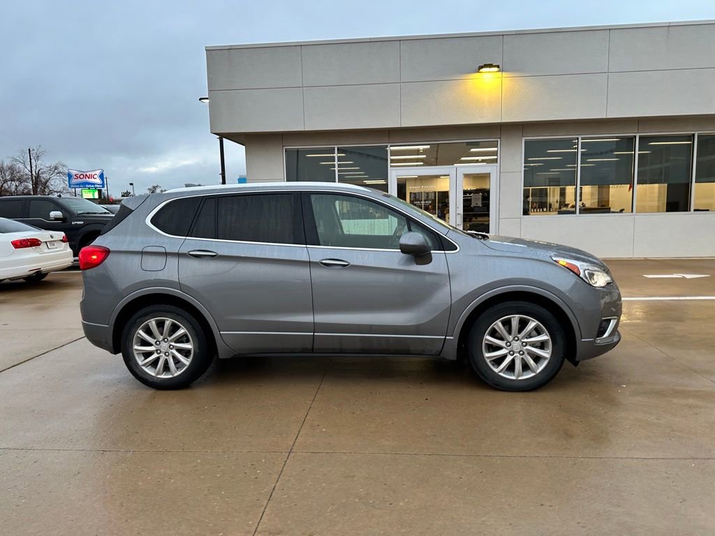 2020 Buick Envision Essence photo 3