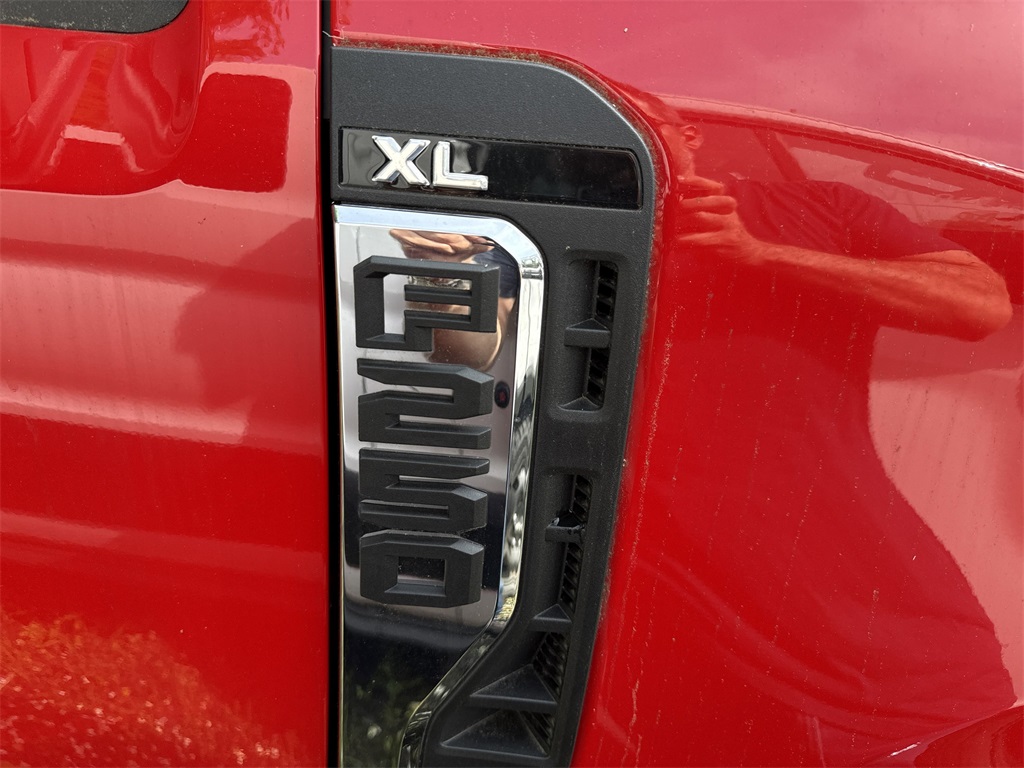 2024 Ford F-250 XL photo 5