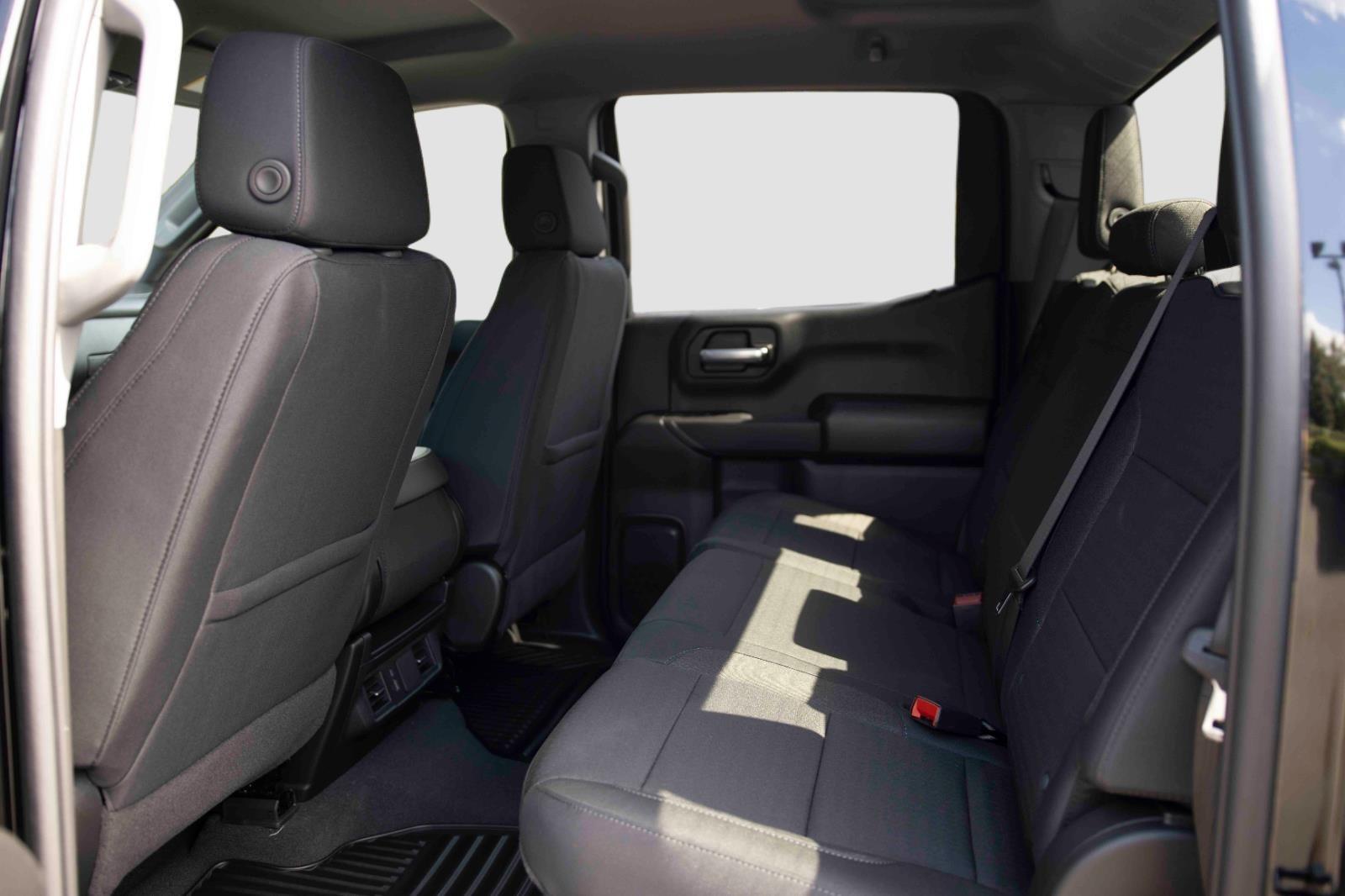 2025 Chevrolet Silverado 1500 Custom photo 16