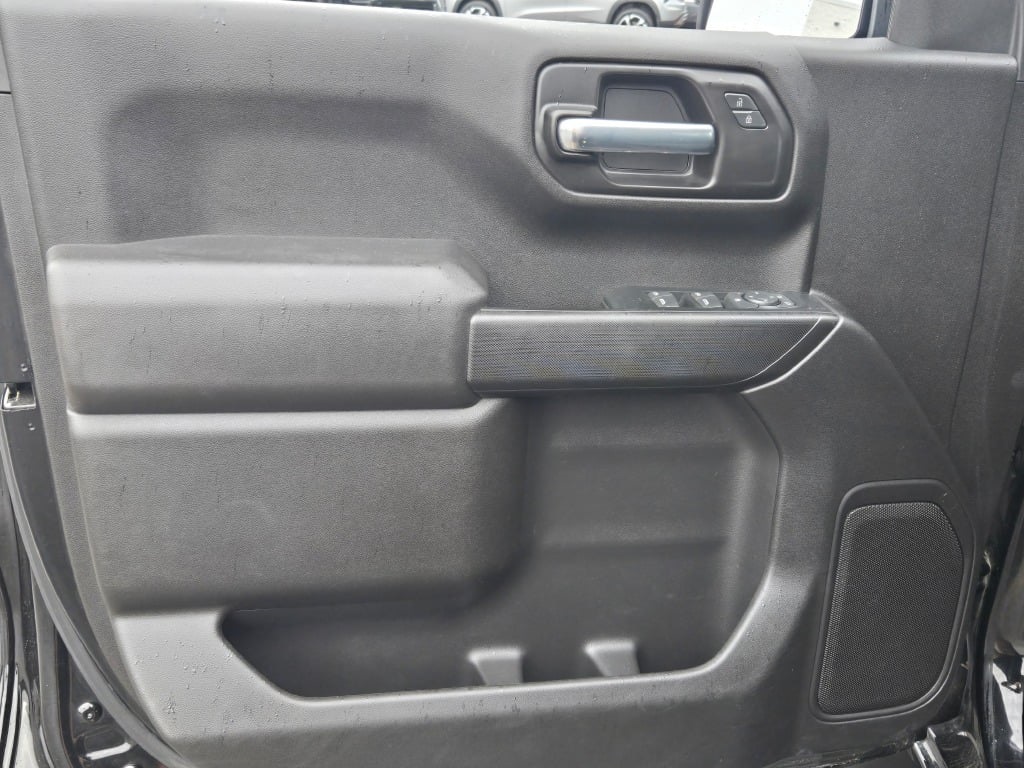 2021 Chevrolet Silverado 1500 Custom Trail Boss photo 16