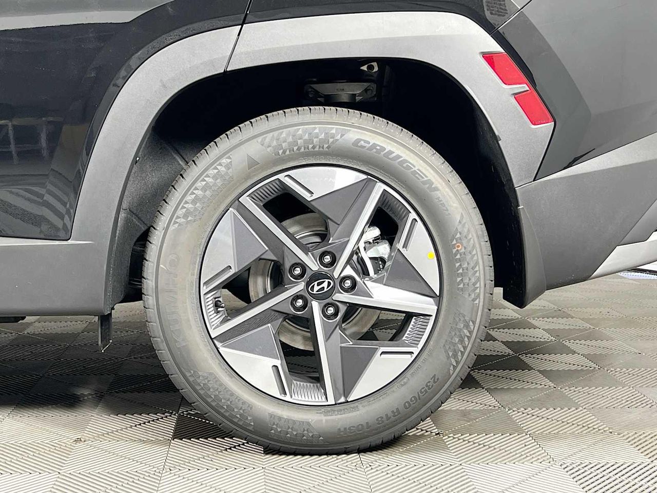 2025 Hyundai Tucson SEL Convenience photo 16