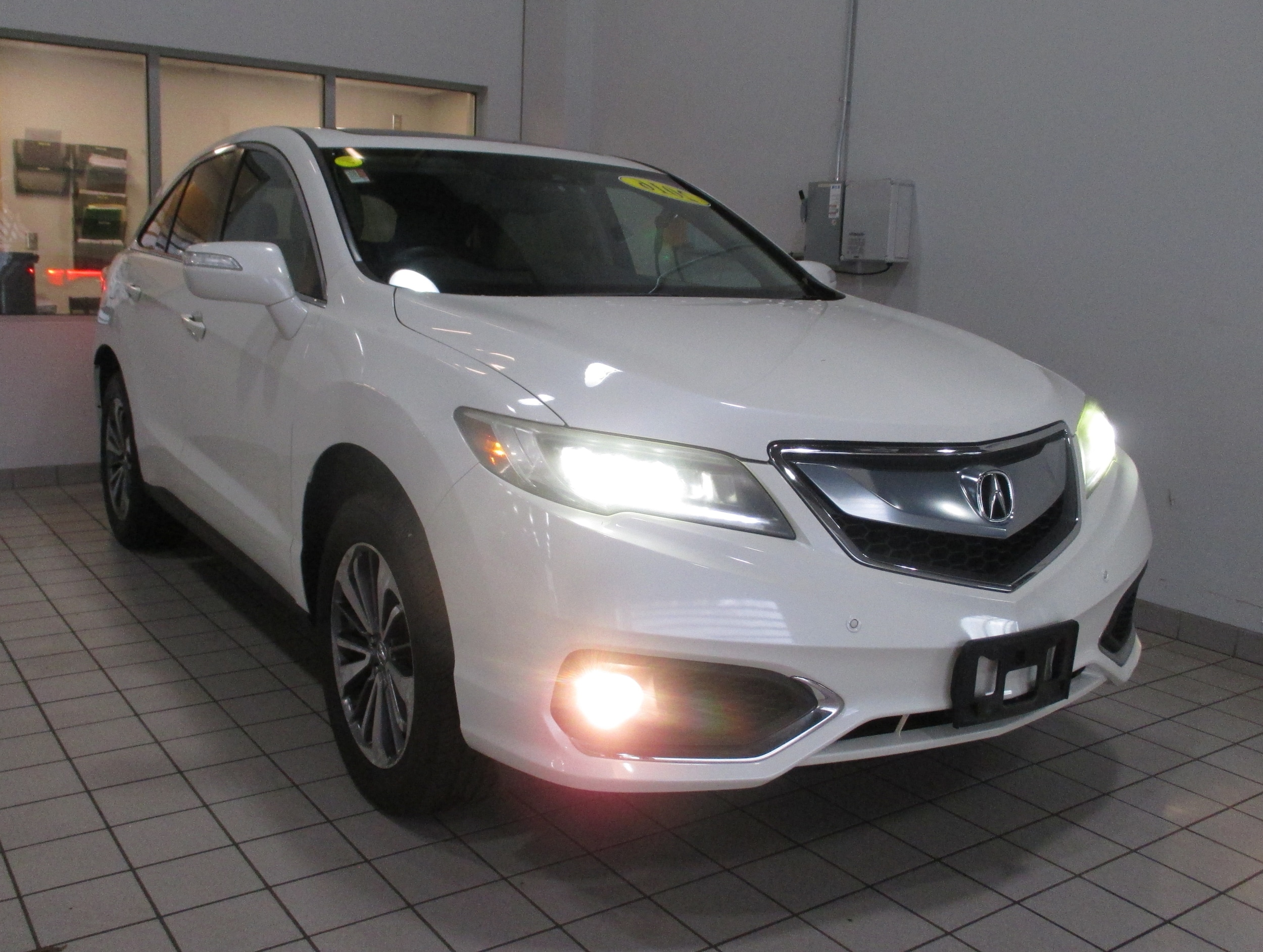 2016 Acura RDX Advance Package's photo